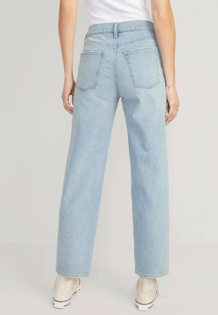 Straight Leg High-Rise Ankle Jeans for a Modern Look